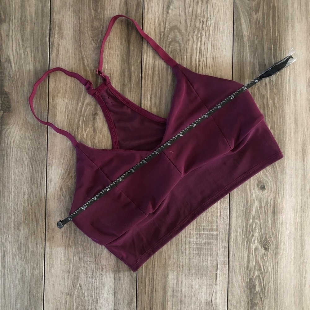 Fabletics Marlene Midi Bra - Picture 4 of 8